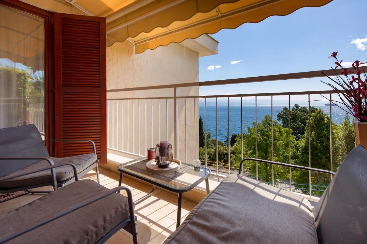 Divine Stay Apartment Opatija-50M To The Sea Croatia